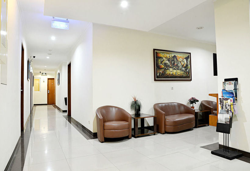 בית מלון כפרי Zen Rooms Benhil Tondano