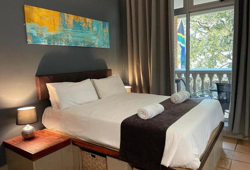 N1 Hotel & Campsite Victoria Falls