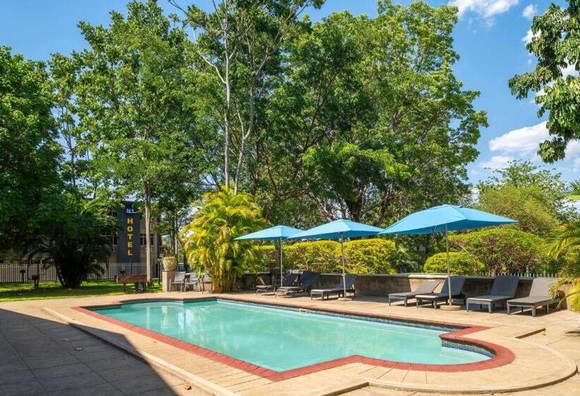 N1 Hotel & Campsite Victoria Falls