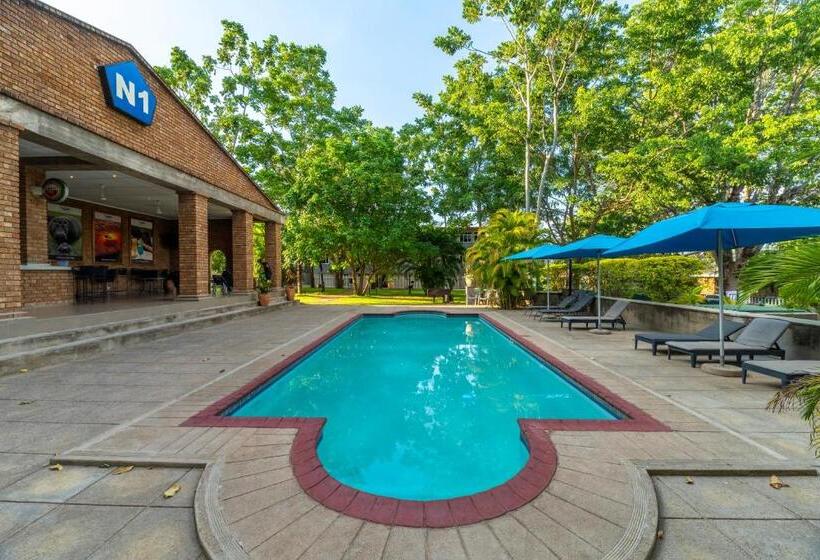N1 Hotel & Campsite Victoria Falls