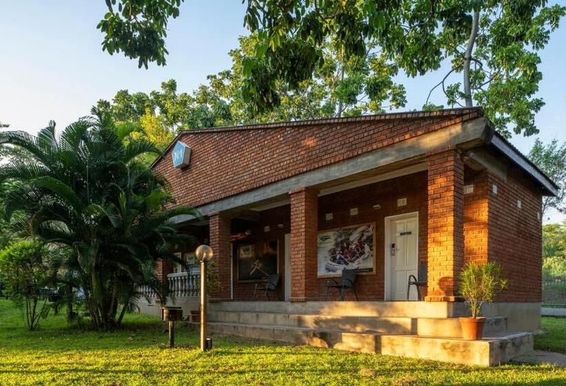 N1 Hotel & Campsite Victoria Falls