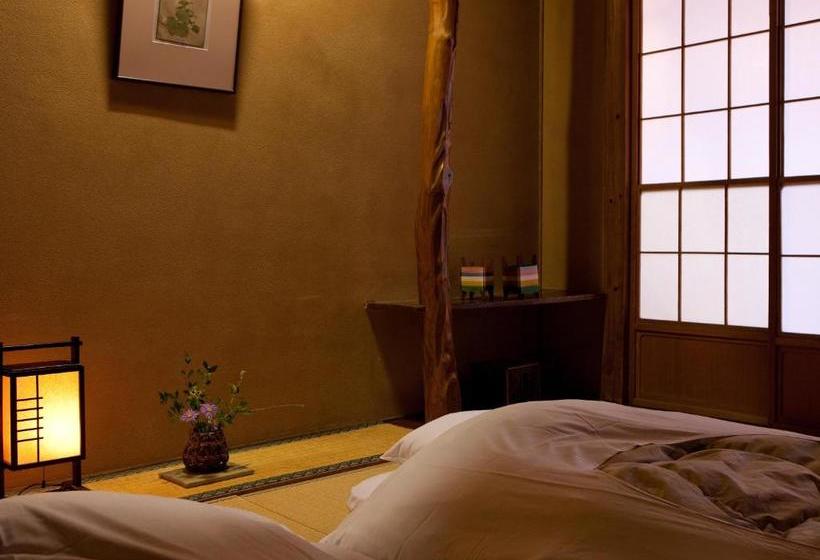 ריוקאן Hanakanzashi