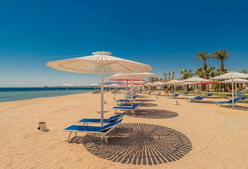 Amarina Abu Soma Resort & Aquapark