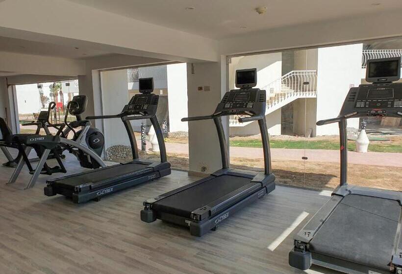 Amarina Abu Soma Resort & Aquapark