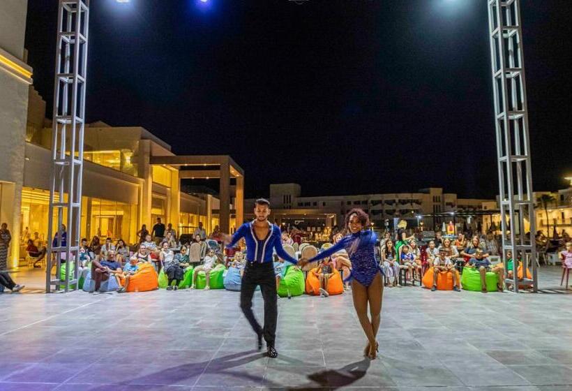 Amarina Abu Soma Resort & Aquapark