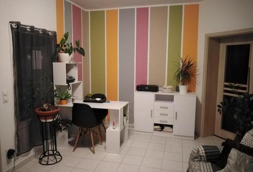 مبيت وإفطار Coraline Vendégház