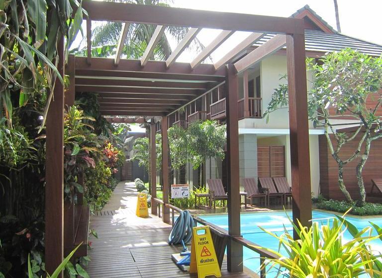 هتل Eain Taw Phyu