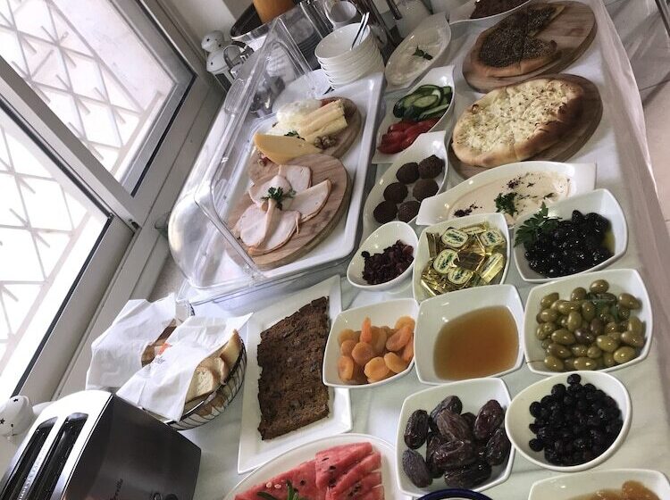 هتل Lavender Boutique