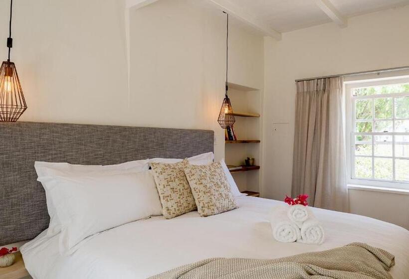 فندق Macaron Boutique Guest House