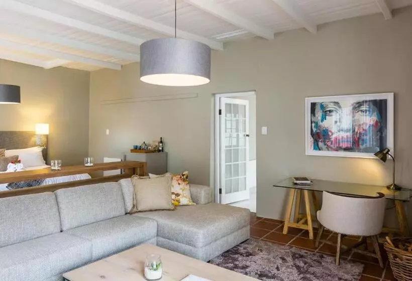 Hotelli Macaron Boutique Guest House