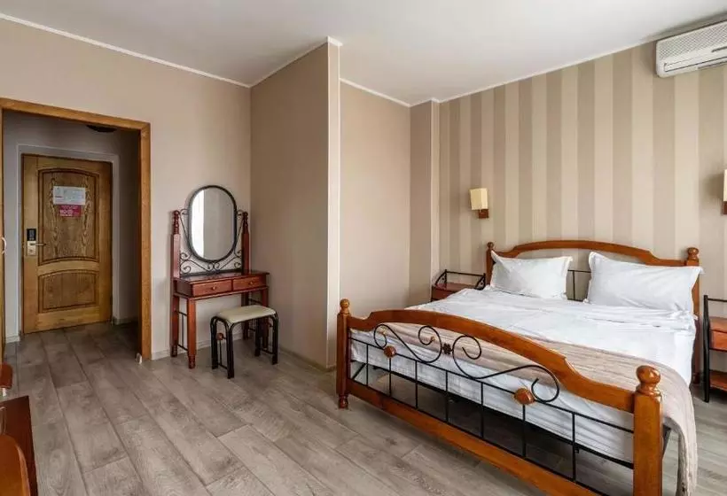 Hotel Pallada