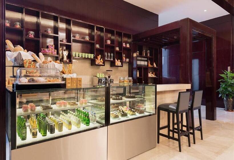 ホテル Wanda Realm Fushun