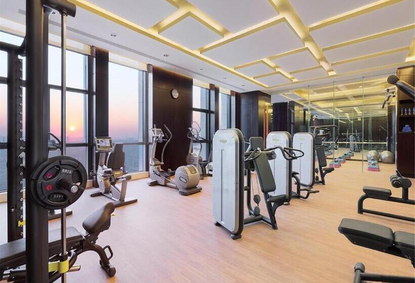 ホテル Wanda Realm Fushun