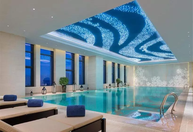 ホテル Wanda Realm Fushun