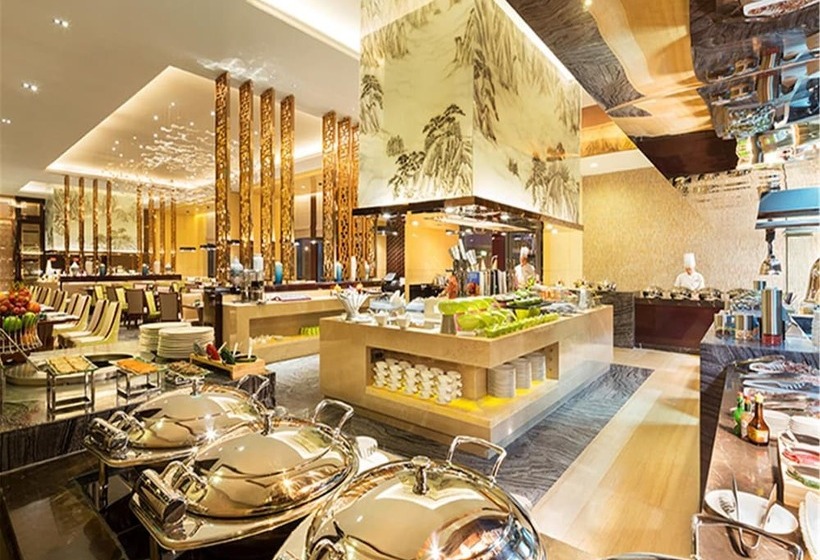 ホテル Wanda Realm Fushun