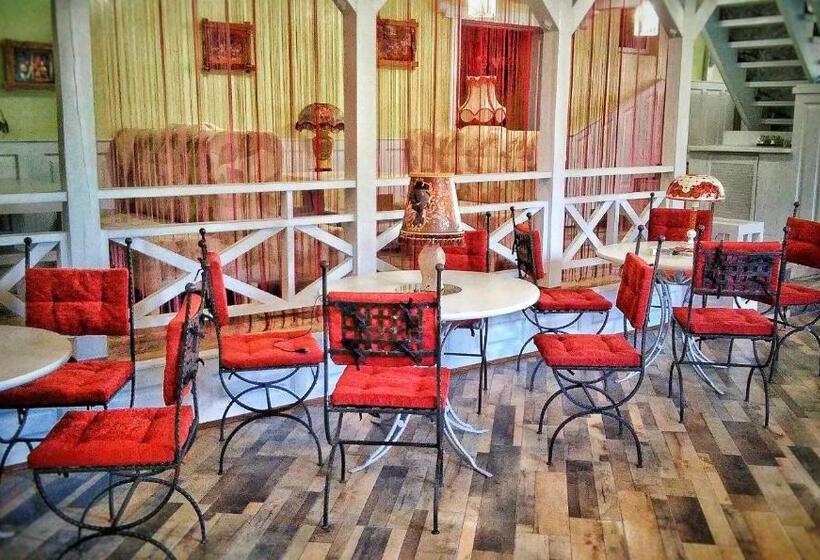 בית מלון כפרי Zabava Guest House