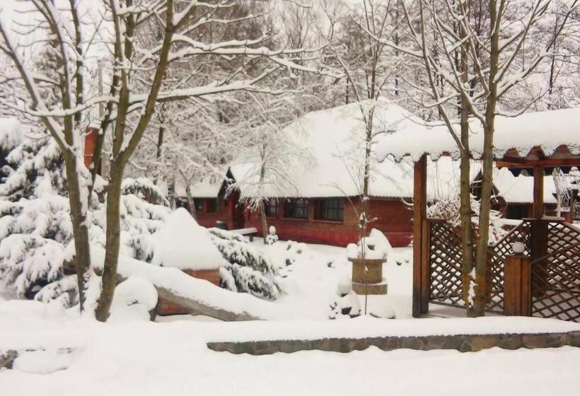 בית מלון כפרי Zabava Guest House