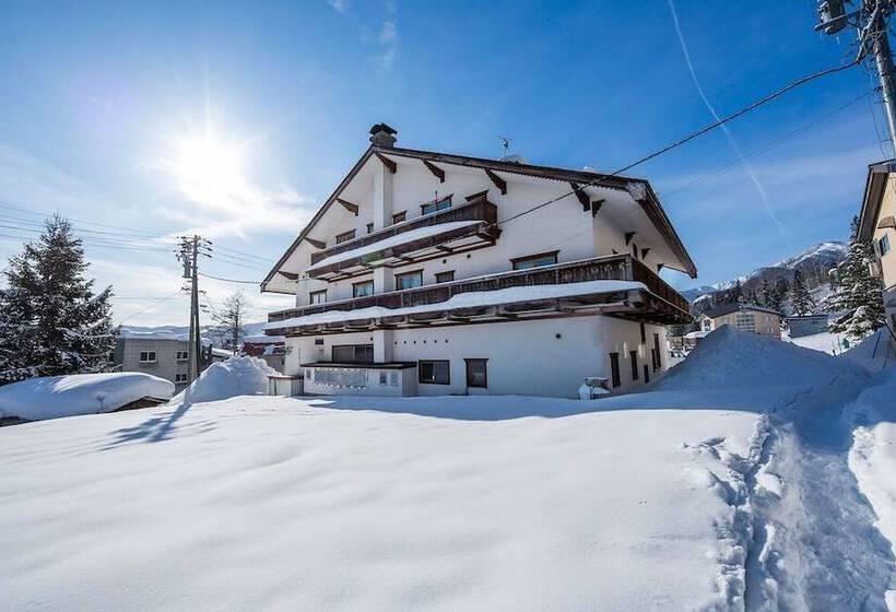 Marillen Hotel By Hhg