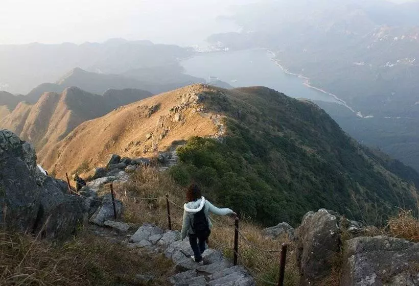 Yha Ngong Ping Sg Davis Youth Hostel