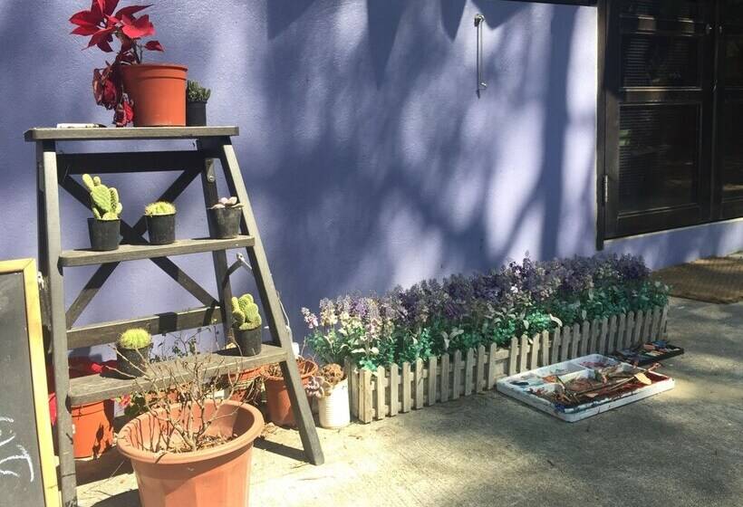 Yha Ngong Ping Sg Davis Youth Hostel