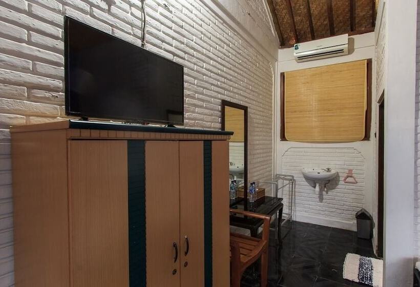 הוסטל Rabasta Kuta Beach Inn