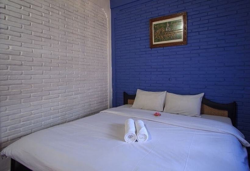 הוסטל Rabasta Kuta Beach Inn