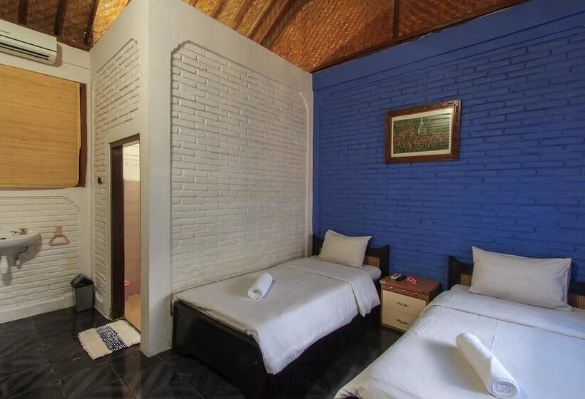 הוסטל Rabasta Kuta Beach Inn