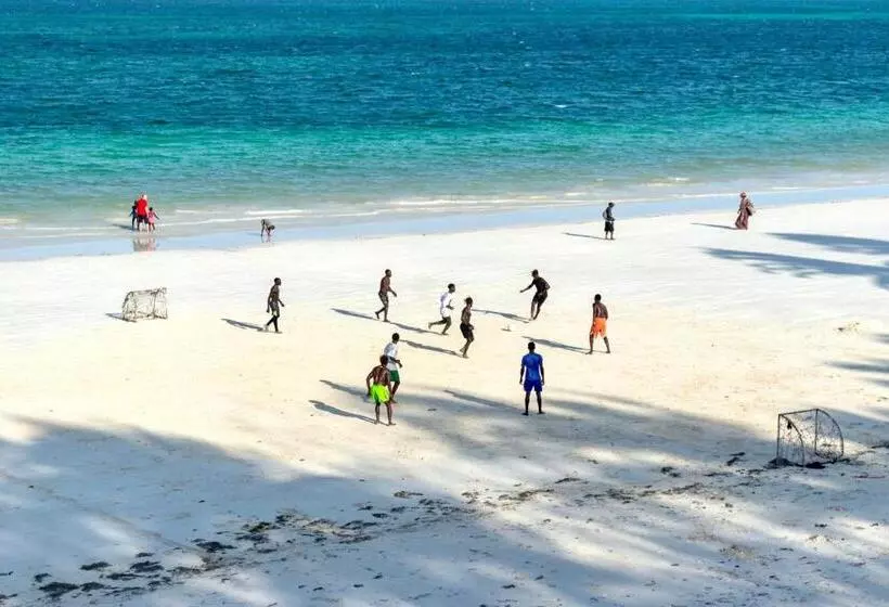 تختخواب و صبحانه Soul Breeze Beach Resort
