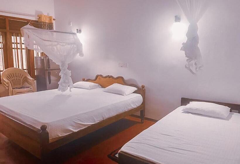 Bed and Breakfast Bloom Guest House