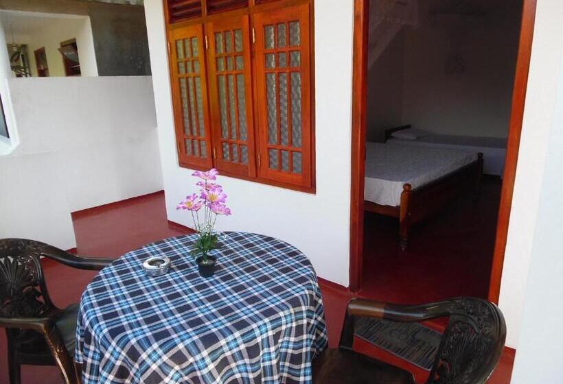 Bed and Breakfast Bloom Guest House