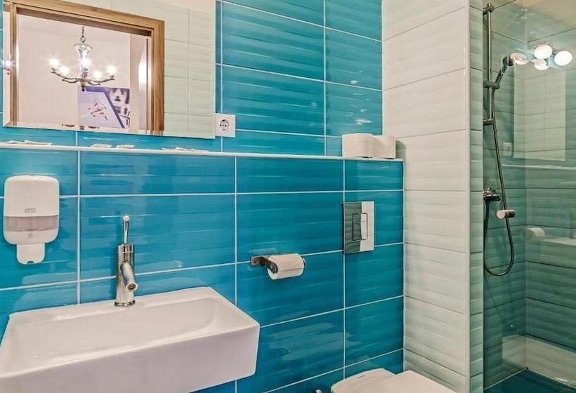 مبيت وإفطار The Cream