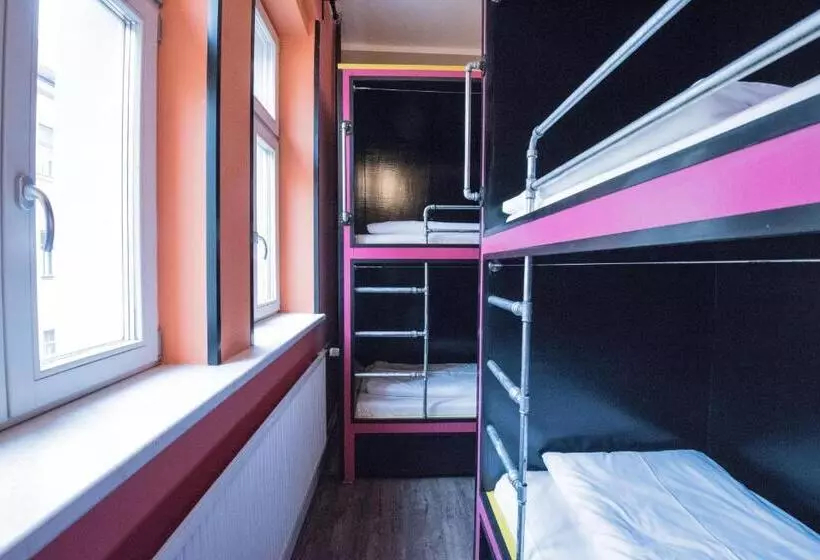 Brix Hostel
