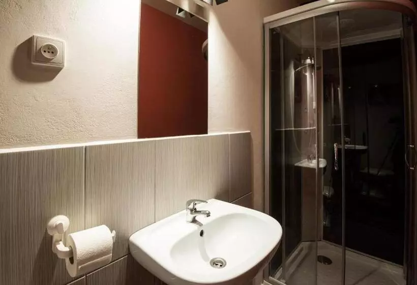 Brix Hostel
