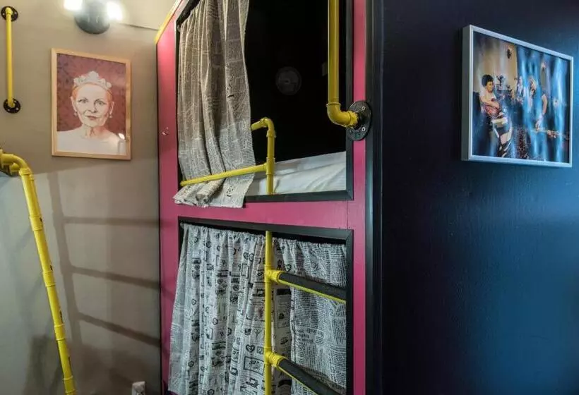 Brix Hostel