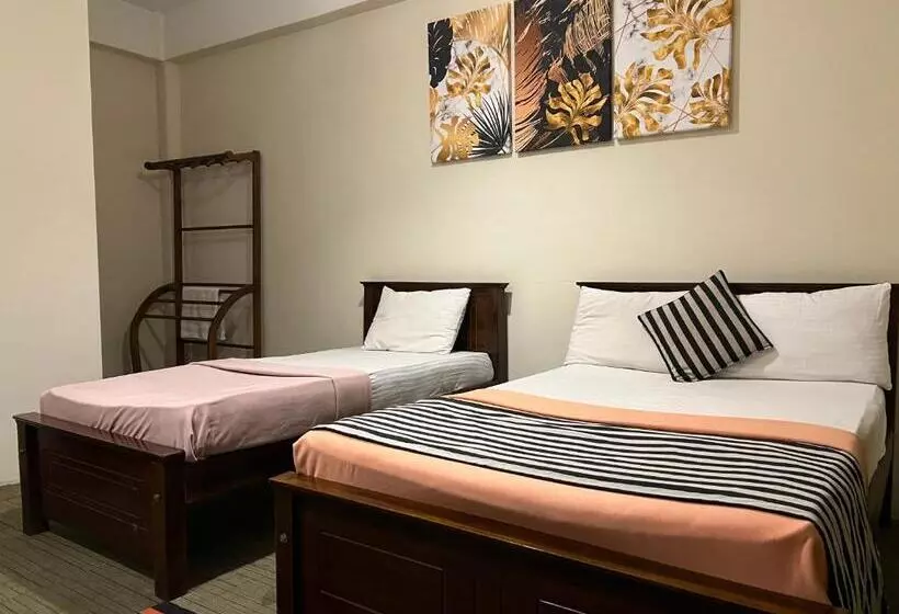 Hill Cool Hotel & Restaurant
