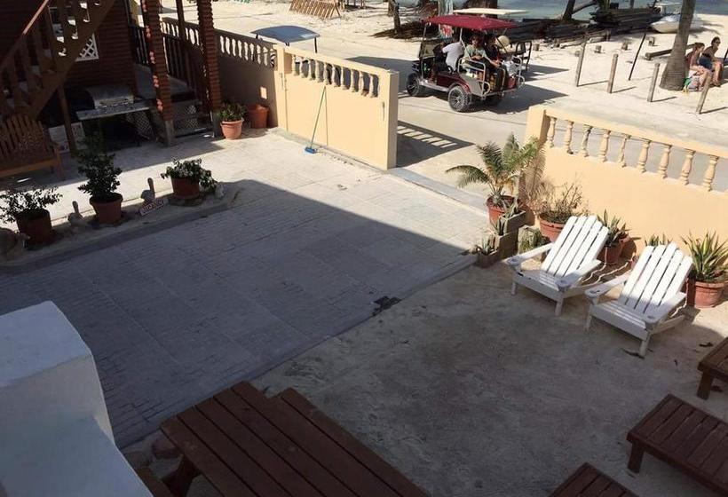 هتل Blue Wave Guest House