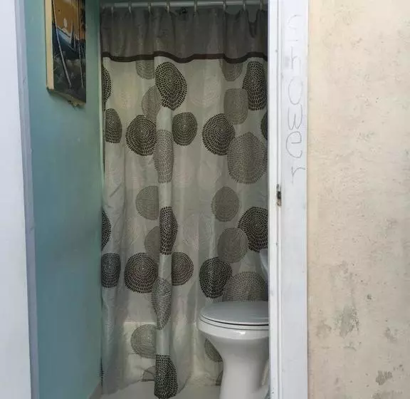 هتل Blue Wave Guest House