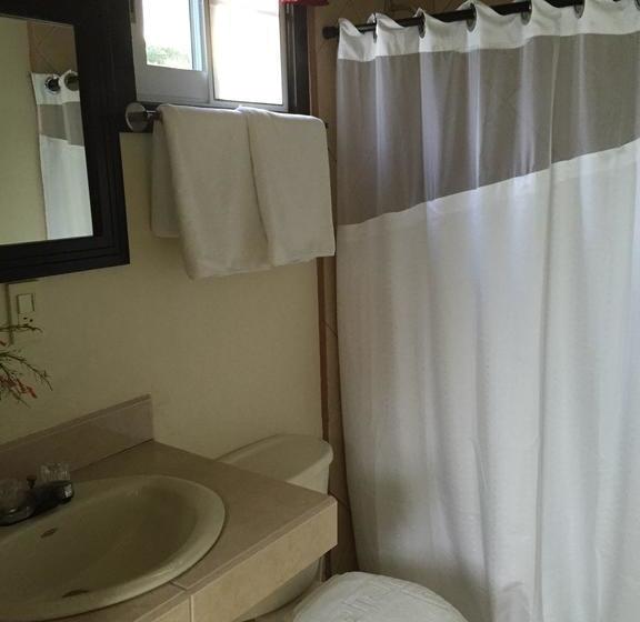 هتل Blue Wave Guest House