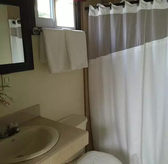 هتل Blue Wave Guest House