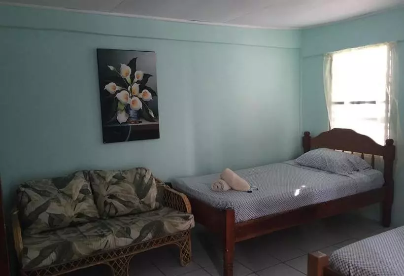 هتل Blue Wave Guest House
