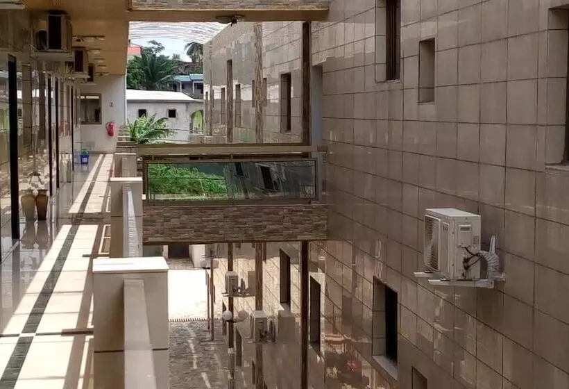 هتل Djigui