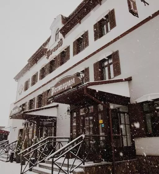 Premier Hotel Pochaiv
