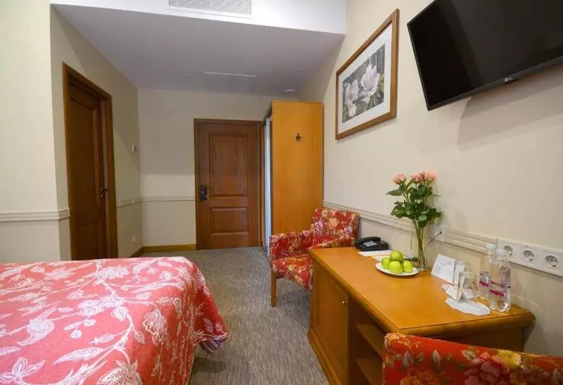 Premier Hotel Pochaiv