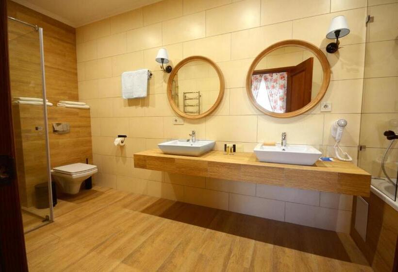 Premier Hotel Pochaiv