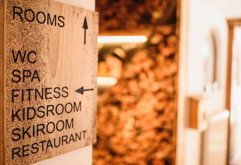 Aktiv & Familienhotel Adlernest