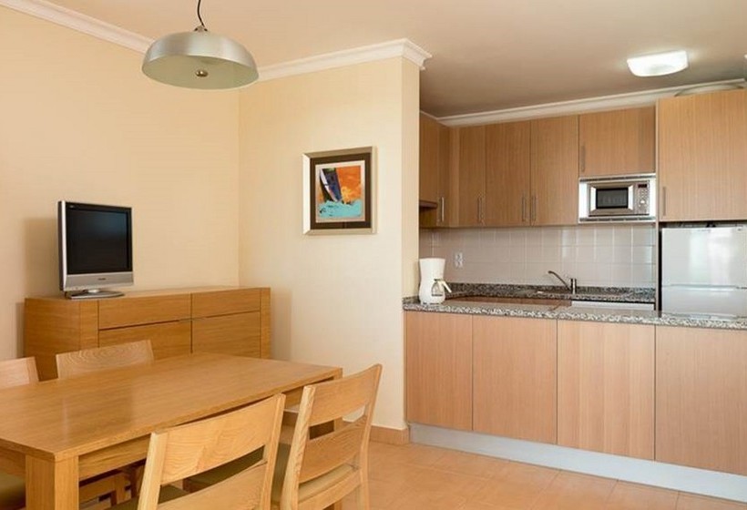 Edificio Monte Gordo Plaza