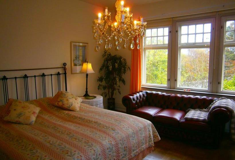 Casa Corner Bed & Breakfast