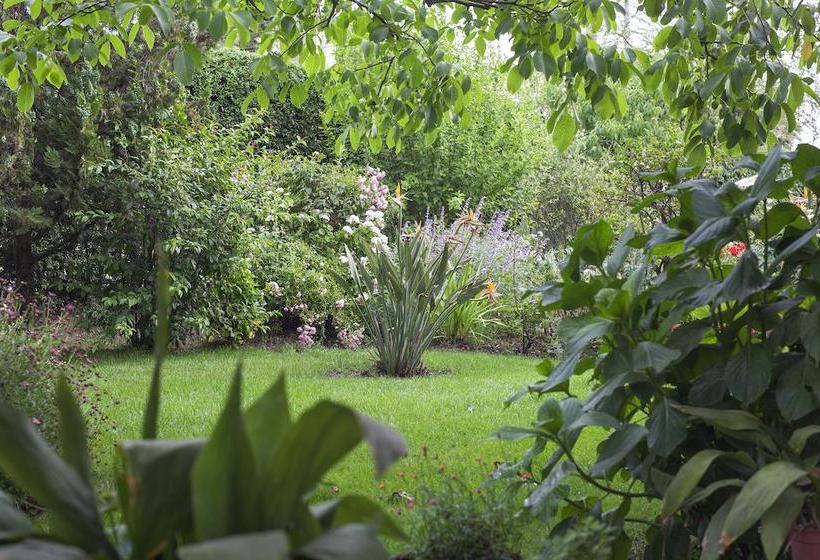 تختخواب و صبحانه Casa Pando