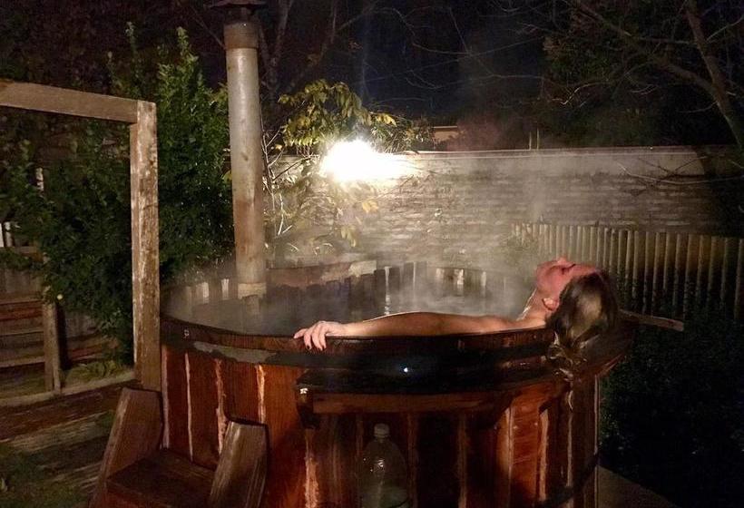 تختخواب و صبحانه Casa Pando