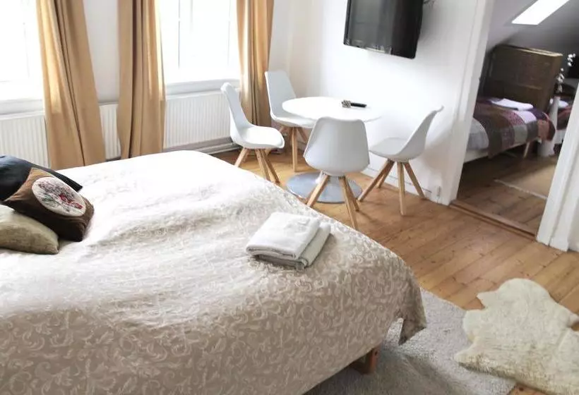 Det Gamle Apotek Bed & Breakfast